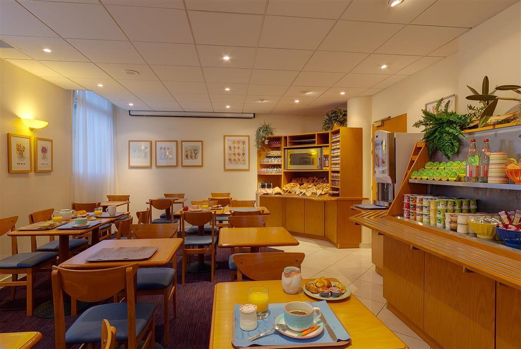 Hotel Kyriad Rennes Centre Gare Bagian luar foto