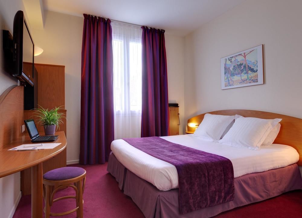 Hotel Kyriad Rennes Centre Gare Bagian luar foto