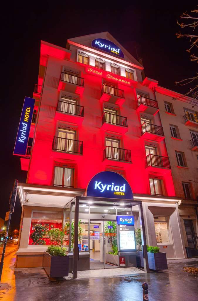 Hotel Kyriad Rennes Centre Gare Bagian luar foto